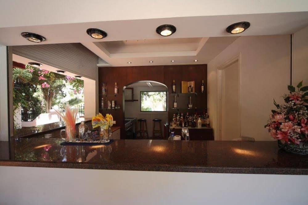 Rena Apartments Gouves Extérieur photo
